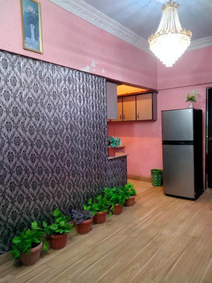 Entire Furnished Two Bedrooms Apartment Ground Floor With Kitchen การาจี ภายนอก รูปภาพ